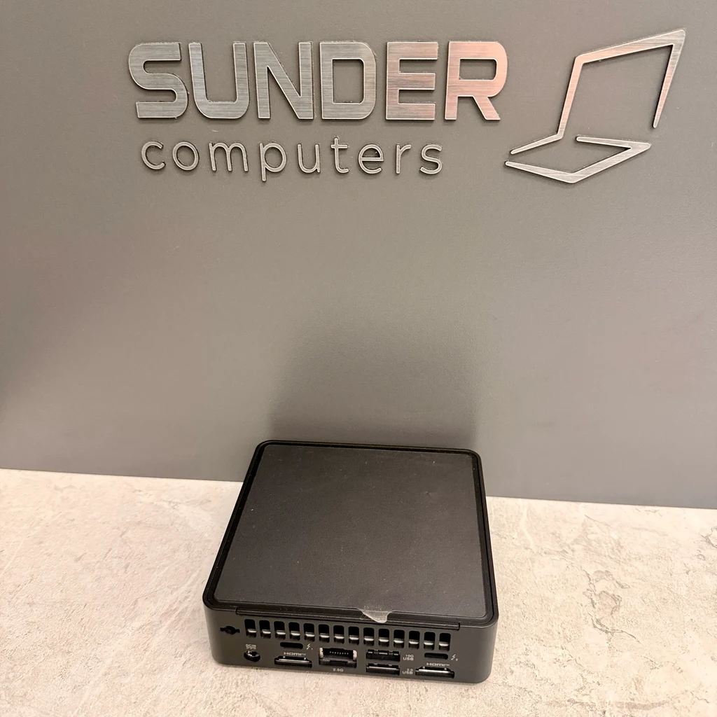 Asus NUC 15 Pro Desktop Mini [Core 3 100U | 8GB | 256GB SSD] thumbnail 2