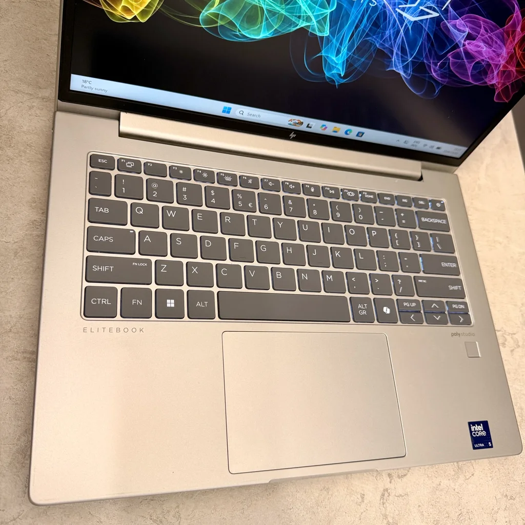 HP EliteBook 640 14 inch G11 [Ultra 5 135U | 16GB | 256GB SSD] thumbnail 3