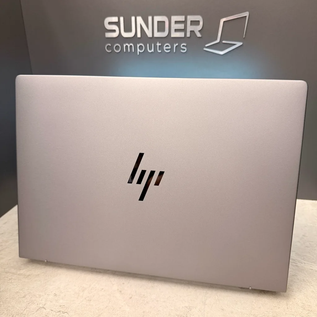 HP ZBook 8 G1i 14 [Ultra 7 255H | 24GB | 1TB SSD | RTX 500 Ada 4GB | Touch] thumbnail 5