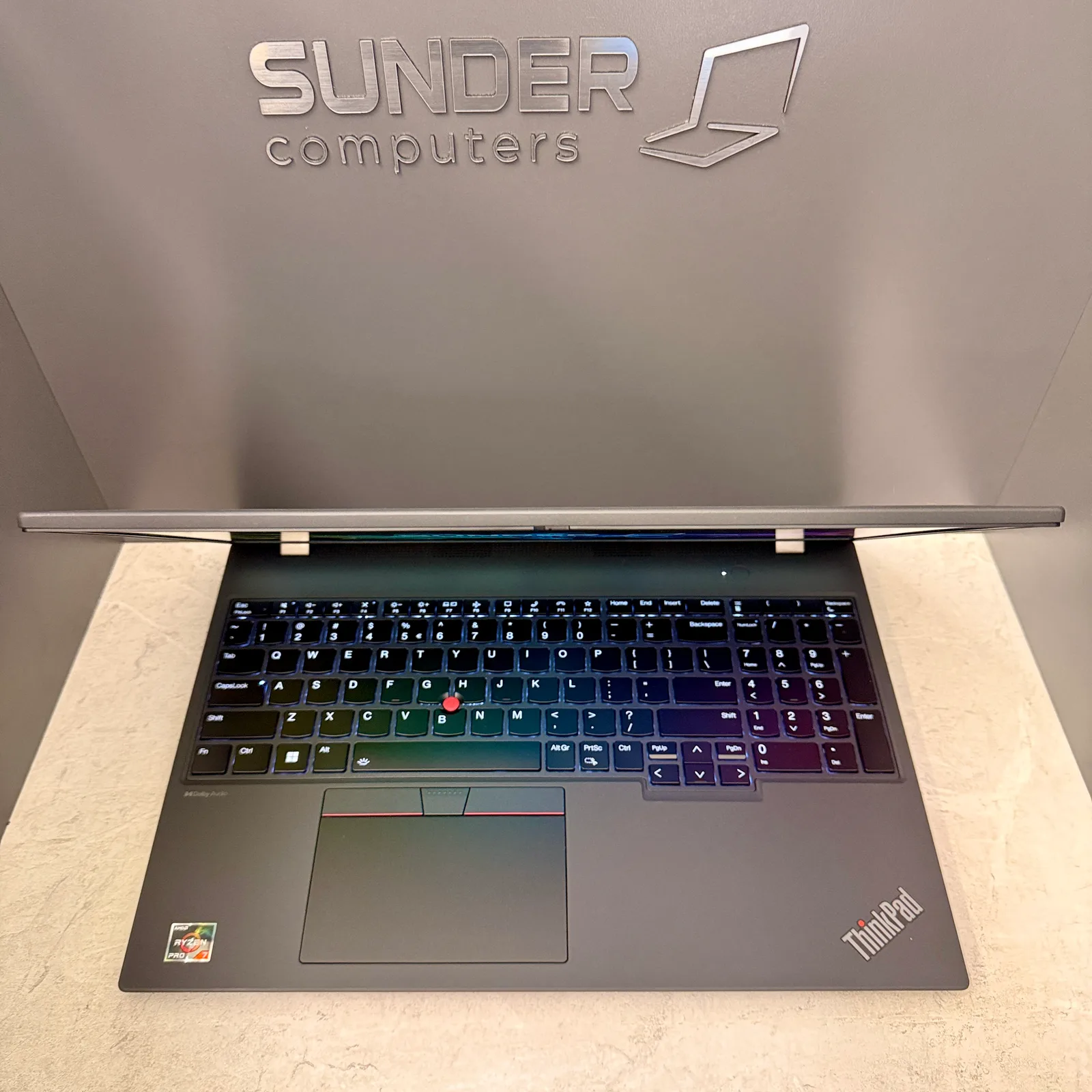 Lenovo T16 Gen 2 [Ryzen 7 7840U, 16GB, 512GB SSD] thumbnail 7