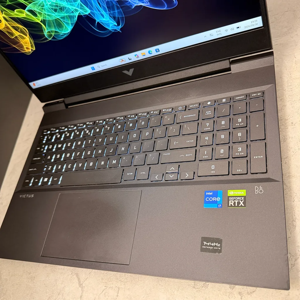 HP Victus 16 [i7-12700H | 16GB | 512GB SSD | RTX 3060 6GB] thumbnail 3