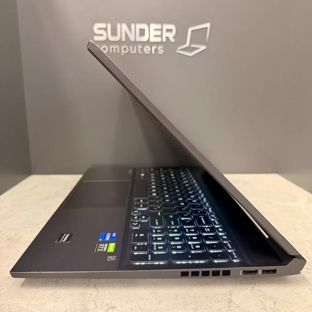 HP Victus 16 [i7-12700H | 16GB | 512GB SSD | RTX 3060 6GB] thumbnail 7