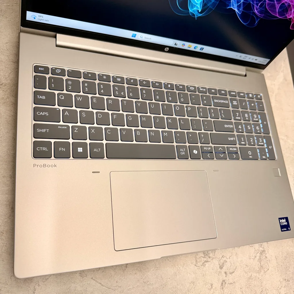 HP ProBook 4 G1i 16 AI PC [Ultra 5 225U | 32GB | 512GB SSD] thumbnail 2